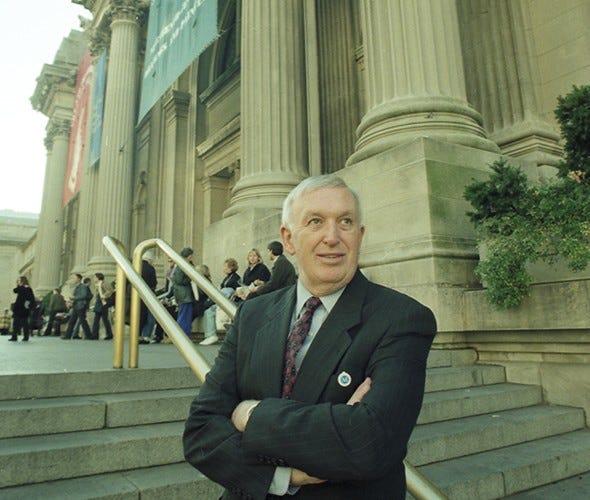 Kenneth T. Jackson - Robert Moses, Hero of New York?